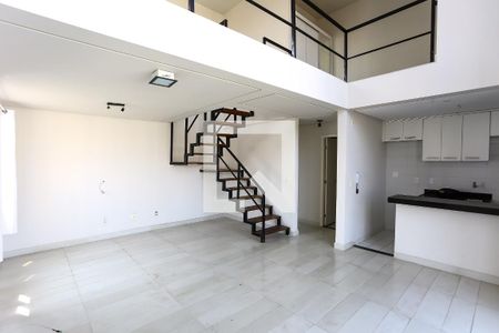 Sala / cozinha de apartamento à venda com 1 quarto, 90m² em Vila Suzana, São Paulo