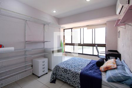 Quarto 1 de apartamento para alugar com 2 quartos, 78m² em Barra da Tijuca, Rio de Janeiro