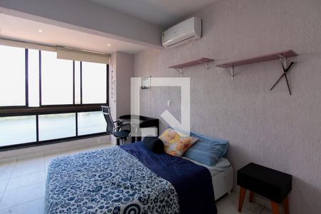 Quarto 1 de apartamento para alugar com 2 quartos, 78m² em Barra da Tijuca, Rio de Janeiro