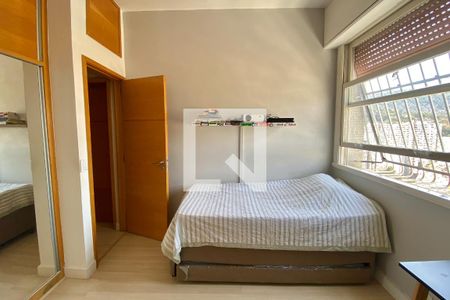 Quarto 1 de apartamento à venda com 3 quartos, 83m² em Laranjeiras, Rio de Janeiro