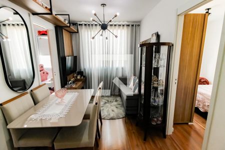 Detalhe Sala de apartamento para alugar com 2 quartos, 38m² em Paraisópolis, São Paulo