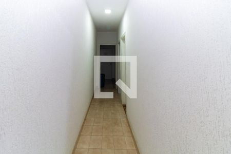 Corredor dos Quartos de casa à venda com 3 quartos, 150m² em Vila Ivone, São Paulo