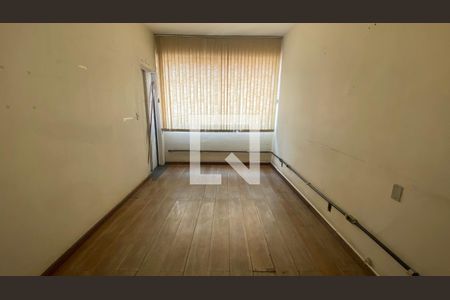 Quarto  de casa à venda com 8 quartos, 550m² em Barroca, Belo Horizonte