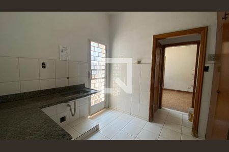 Casa para alugar com 500m², 8 quartos e 2 vagas Casa para alugar com 500m², 8 quartos e 2 vagasCozinha