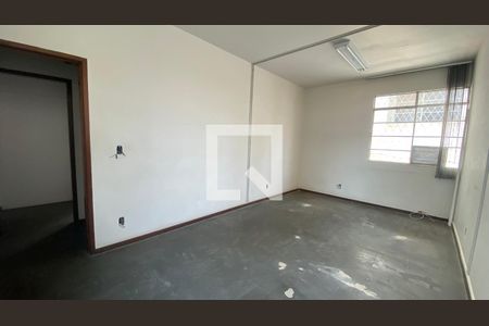 Casa para alugar com 500m², 8 quartos e 2 vagas Casa para alugar com 500m², 8 quartos e 2 vagasQuarto 5