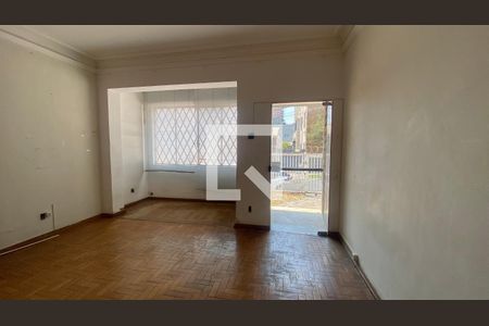 Sala de casa à venda com 8 quartos, 550m² em Barroca, Belo Horizonte