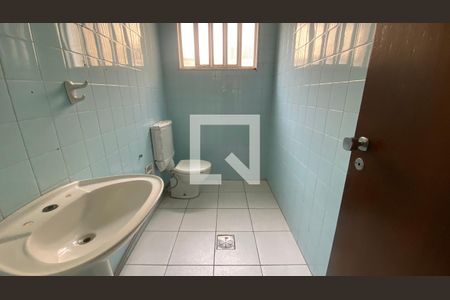 Casa para alugar com 500m², 8 quartos e 2 vagas Casa para alugar com 500m², 8 quartos e 2 vagasBanheiro Social