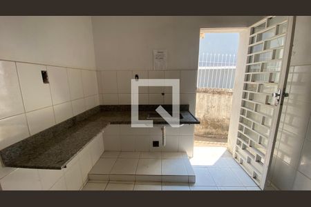 Casa para alugar com 500m², 8 quartos e 2 vagas Casa para alugar com 500m², 8 quartos e 2 vagasCozinha