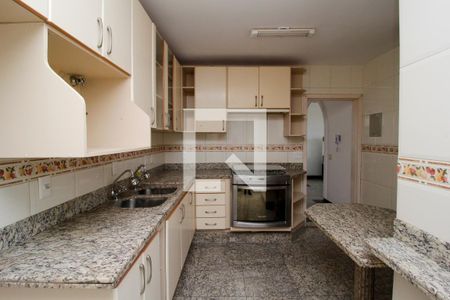 Cozinha  de apartamento à venda com 4 quartos, 150m² em Nova Floresta, Belo Horizonte