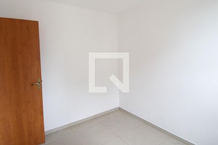 Quarto de apartamento para alugar com 3 quartos, 49m² em Engenho do Porto, Duque de Caxias