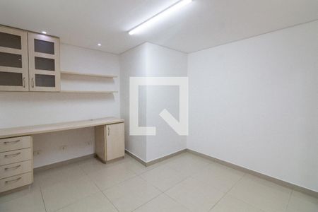 Quarto 1 de casa para alugar com 5 quartos, 170m² em Jardim Trussardi, São Paulo