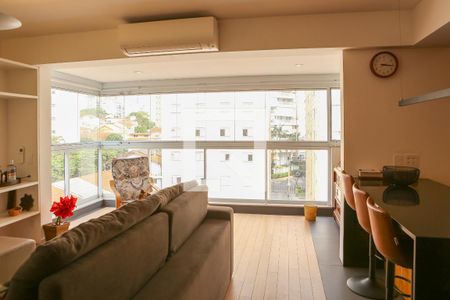 Sala de apartamento para alugar com 2 quartos, 73m² em Alto da Lapa, São Paulo