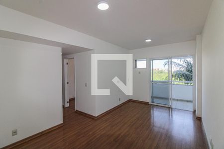 Apartamento para alugar com 67m², 2 quartos e 1 vagaSala