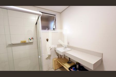 Apartamento à venda com 54m², 2 quartos e 1 vaga Apartamento à venda com 54m², 2 quartos e 1 vagaBanheiro