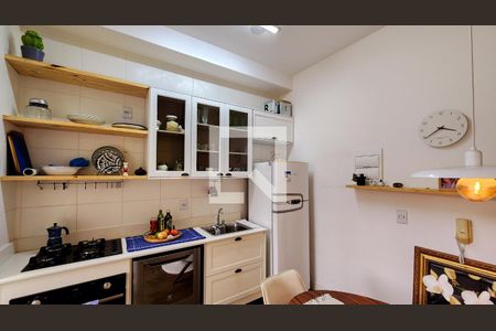 Cozinha de apartamento à venda com 2 quartos, 54m² em Horto Florestal, Jundiaí