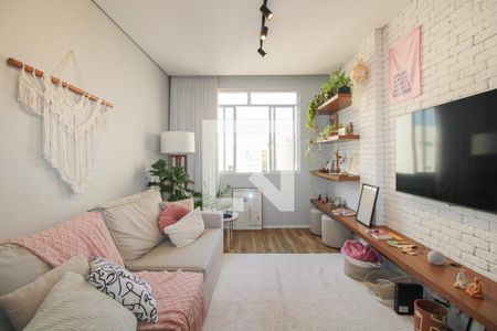 Sala de apartamento para alugar com 2 quartos, 75m² em Centro, Campinas