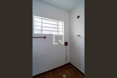 Banheiro da Suíte de casa para alugar com 2 quartos, 60m² em Jardim Maria do Carmo, Sorocaba