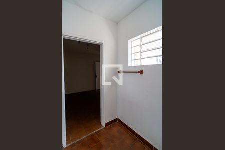 Banheiro da Suíte de casa para alugar com 2 quartos, 60m² em Jardim Maria do Carmo, Sorocaba