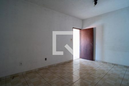 Quarto de casa para alugar com 1 quarto, 40m² em Jardim Maria do Carmo, Sorocaba