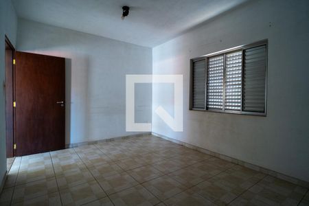 Quarto de casa para alugar com 1 quarto, 40m² em Jardim Maria do Carmo, Sorocaba