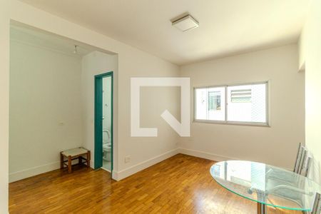 Sala de apartamento para alugar com 1 quarto, 50m² em Vila Buarque, São Paulo