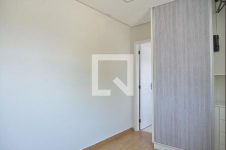 Quarto Suíte 1 de casa para alugar com 2 quartos, 81m² em Jardim das Maravilhas, Santo André