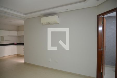 Sala de casa para alugar com 2 quartos, 81m² em Jardim das Maravilhas, Santo André