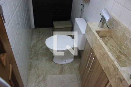 Sala de casa de condomínio à venda com 4 quartos, 133m² em Portal dos Gramados, Guarulhos