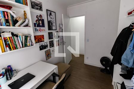 Quarto 1 de apartamento para alugar com 2 quartos, 48m² em Jardim Monte Alegre, Taboão da Serra