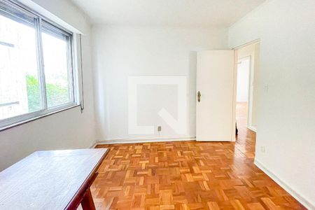 Quarto 1 de apartamento à venda com 3 quartos, 160m² em Cerqueira César, São Paulo