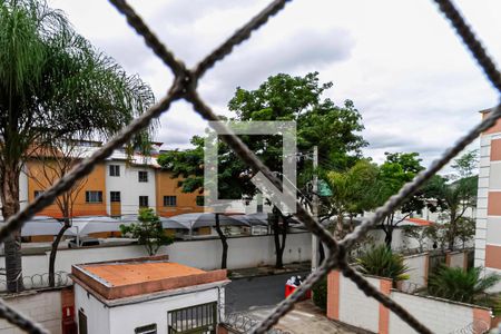 Vista do quarto 1 de apartamento à venda com 2 quartos, 45m² em Cabral, Contagem