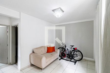 Sala de apartamento à venda com 2 quartos, 45m² em Cabral, Contagem