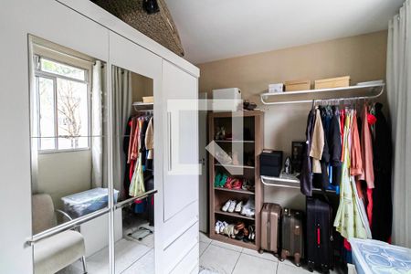 Quarto 1 de apartamento à venda com 2 quartos, 45m² em Cabral, Contagem