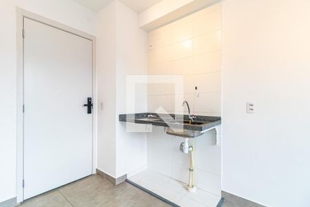 Cozinha de kitnet/studio para alugar com 1 quarto, 24m² em Butantã, São Paulo