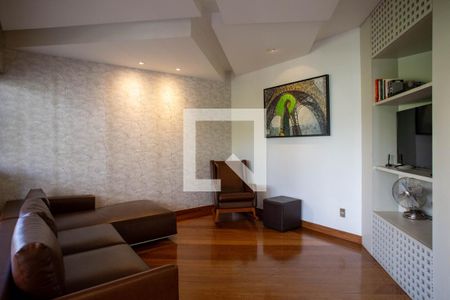 Sala de TV de apartamento à venda com 4 quartos, 230m² em Serra, Belo Horizonte