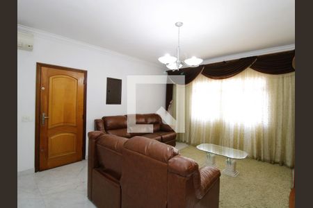 Sala de casa à venda com 3 quartos, 250m² em Vila Santa Terezinha (zona Norte), São Paulo