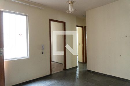 Sala de apartamento à venda com 2 quartos, 50m² em Chácaras Califórnia, Contagem