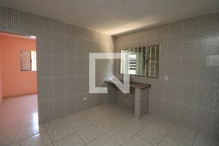 Cozinha de casa para alugar com 1 quarto, 32m² em Vila Antonieta, São Paulo