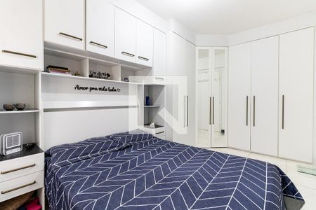 Quarto 1 de apartamento à venda com 2 quartos, 70m² em Aclimação, São Paulo