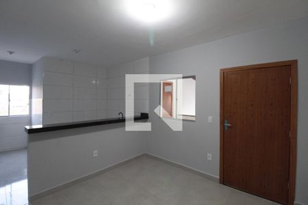 Sala e Cozinha de kitnet/studio para alugar com 1 quarto, 40m² em Minas Caixa, Belo Horizonte