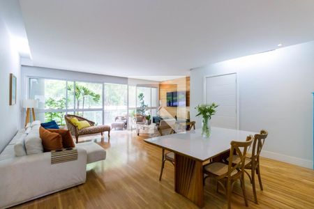 Apartamento para alugar com 132m², 3 quartos e 2 vagasSala