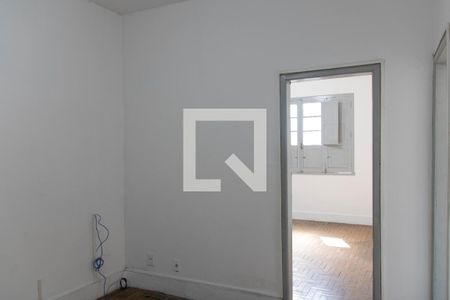 Sala de casa para alugar com 2 quartos, 124m² em Nova Suíssa, Belo Horizonte