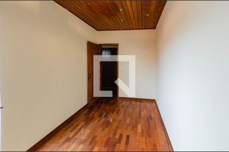 Quarto 1 de casa para alugar com 6 quartos, 360m² em Carlos Prates, Belo Horizonte