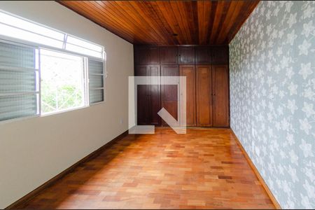 Quarto 2 de casa para alugar com 6 quartos, 360m² em Carlos Prates, Belo Horizonte