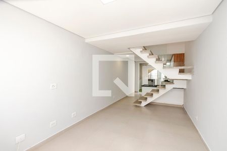 Sala de casa para alugar com 2 quartos, 84m² em Chácara Santo Antônio (zona Sul), São Paulo