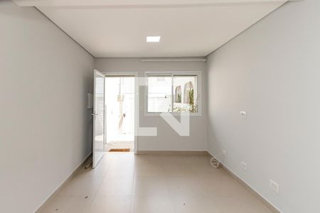 Sala de casa para alugar com 2 quartos, 84m² em Chácara Santo Antônio (zona Sul), São Paulo