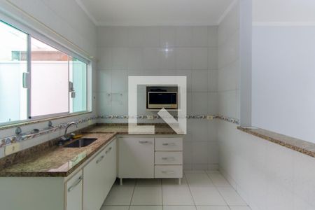 Cozinha de casa para alugar com 1 quarto, 96m² em Jardim Ana Rosa, São Paulo