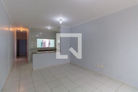 Sala de casa para alugar com 1 quarto, 96m² em Jardim Ana Rosa, São Paulo