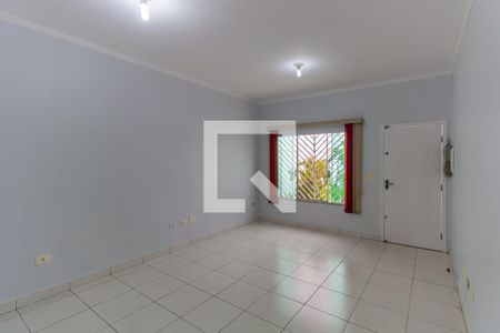 Sala de casa para alugar com 1 quarto, 96m² em Jardim Ana Rosa, São Paulo