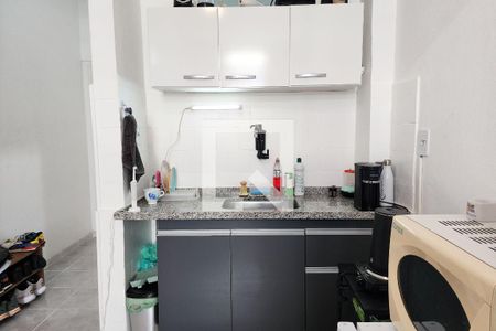 Cozinha de apartamento à venda com 1 quarto, 24m² em Centro, Rio de Janeiro